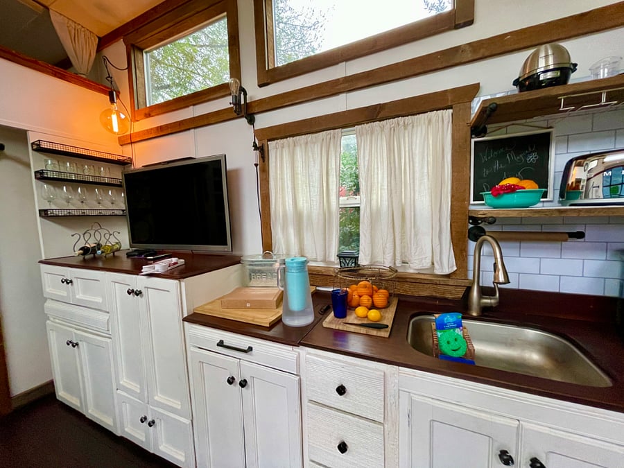 Multifunctional living room kitchen cabinet. Samsung 3D smart TV.