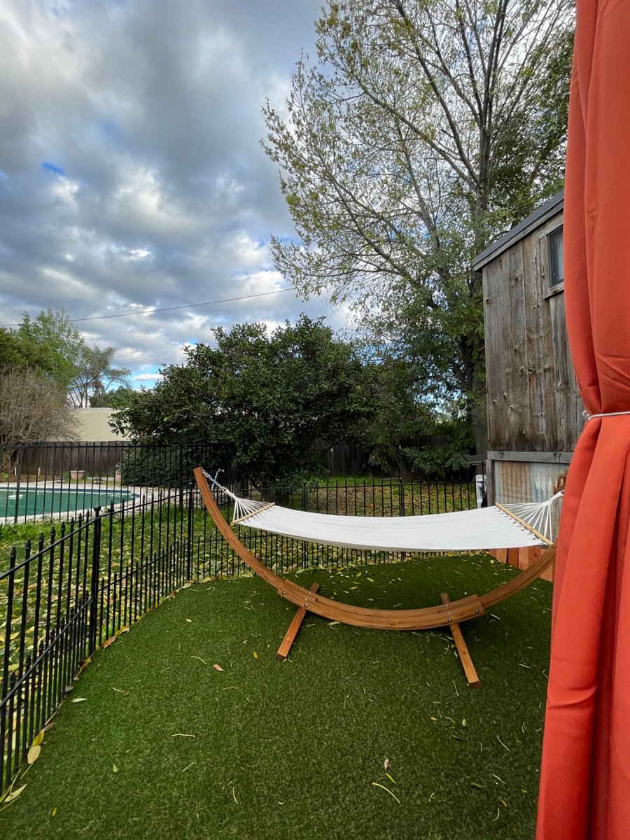 Nice place for an afternoon nap!