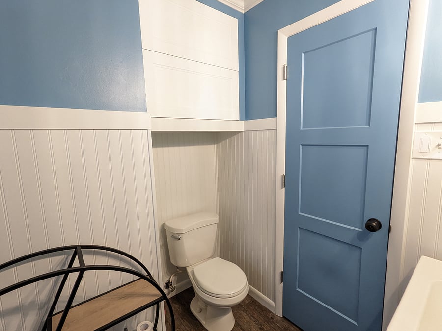Main bathroom
