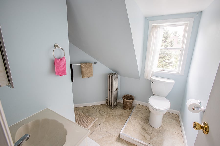 3rd floor bathroom