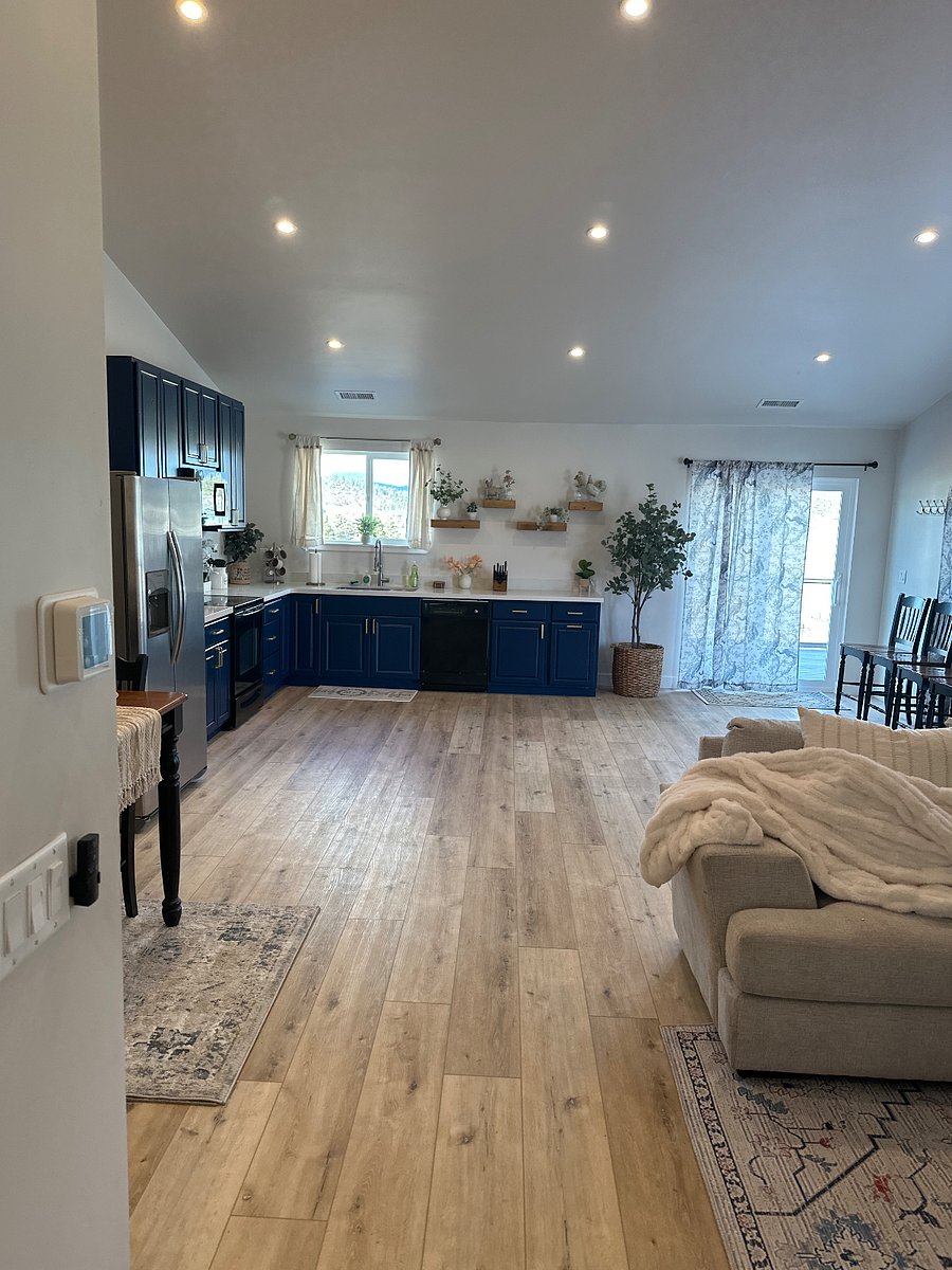 Furnished Finder property 664361_1 photo 17