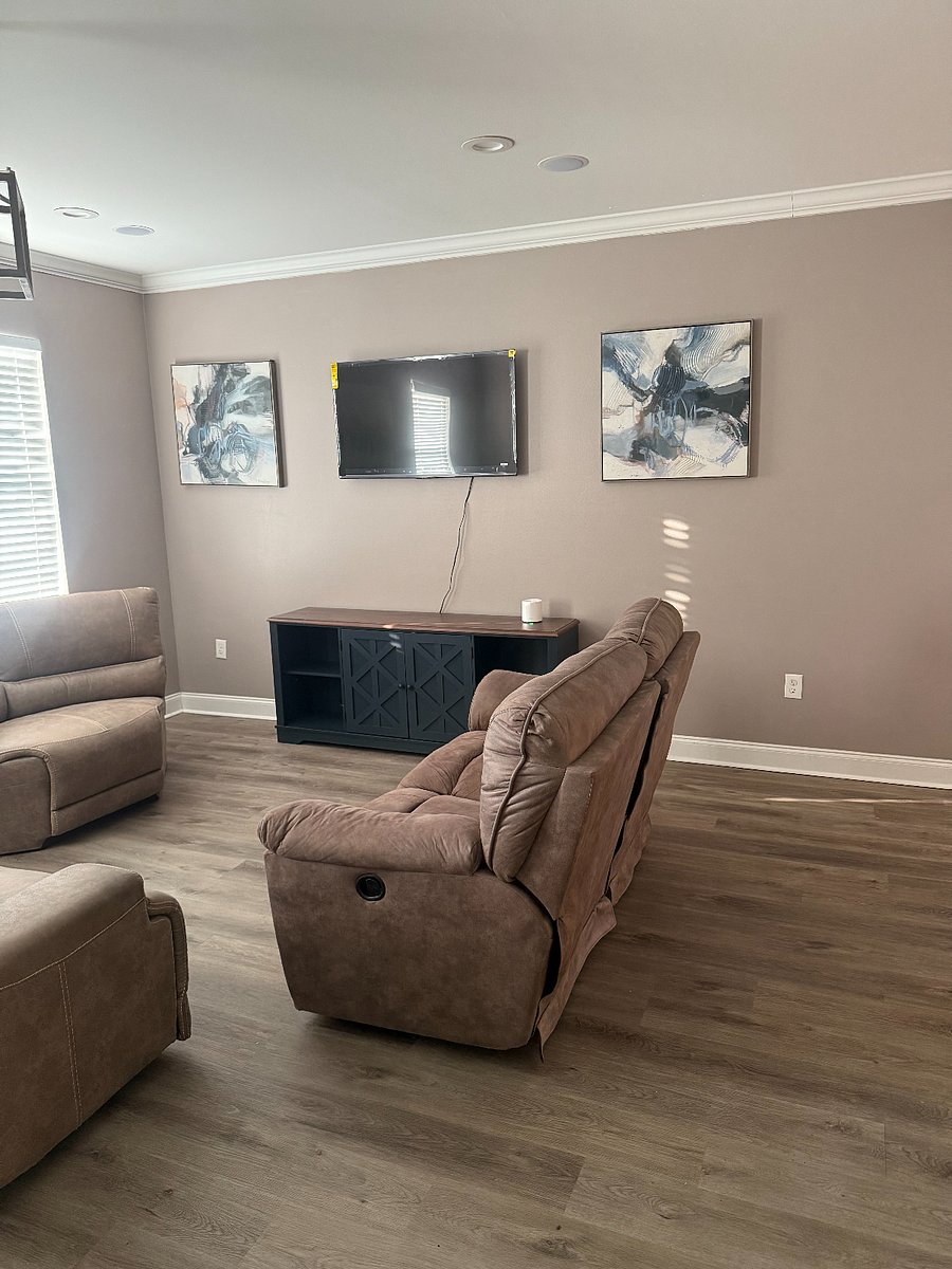 Furnished Finder property 664541_1 photo 16