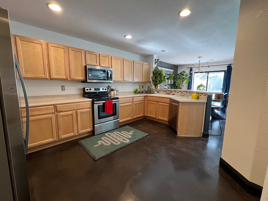 Large shared kitchen