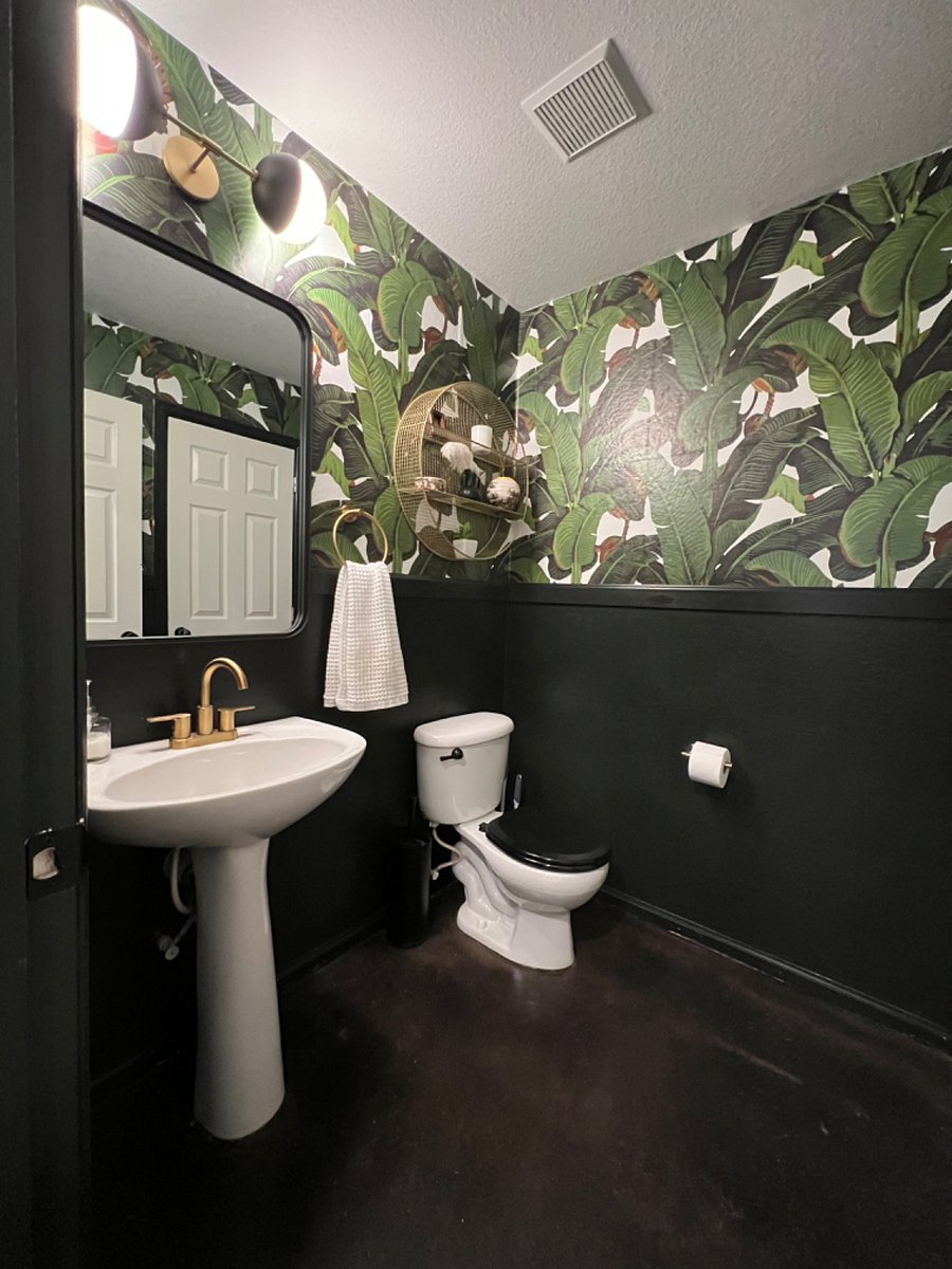 Shared half bath 