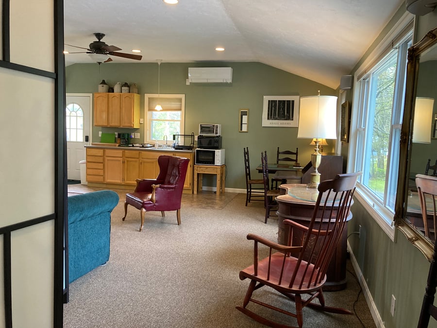 Walking from den door into room. Den is an unused room between the studio room and the rest of the house. 
