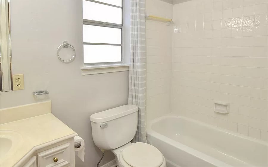 Upstairs bathroom