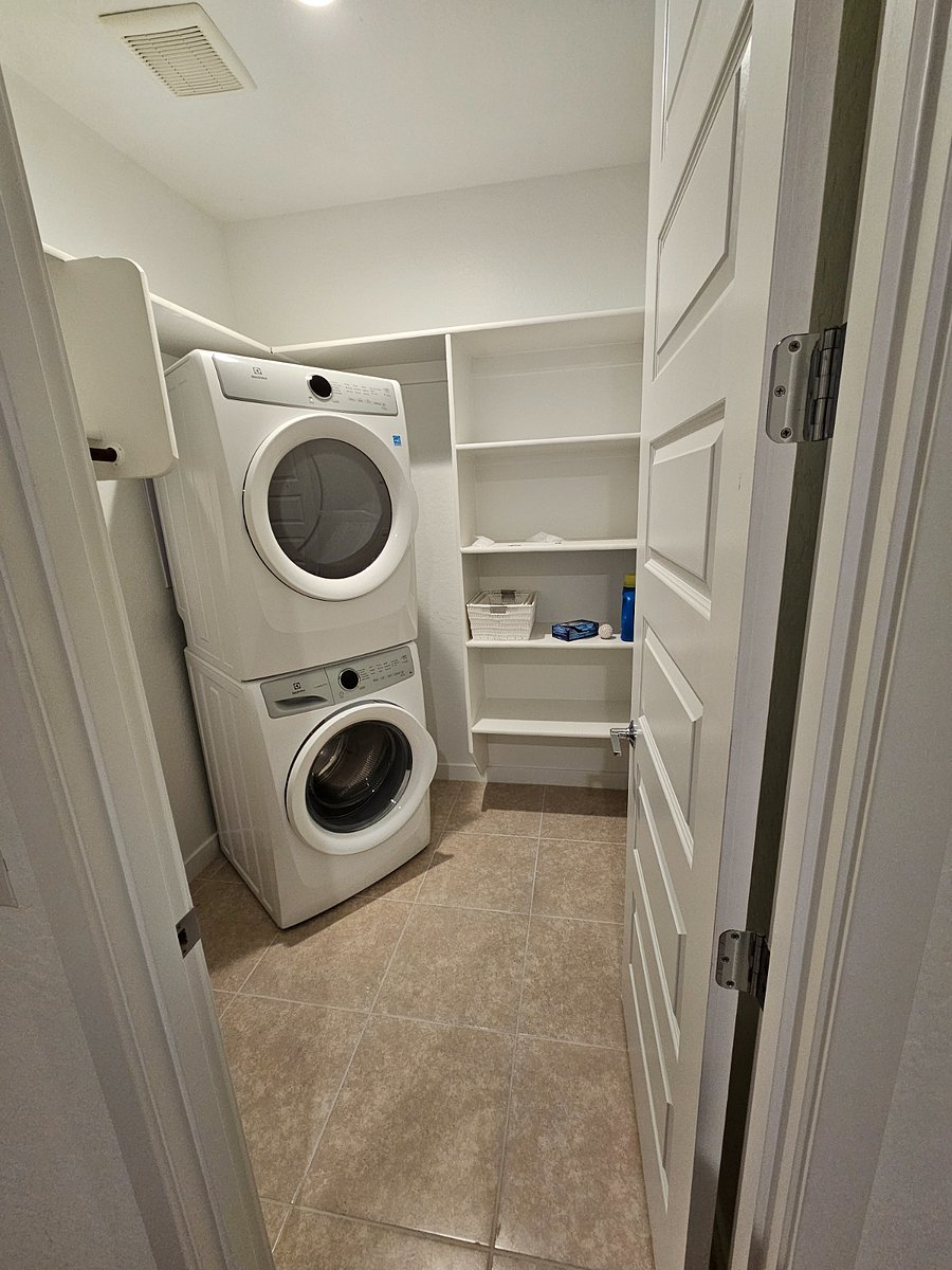 Furnished Finder property 664780_1 photo 7