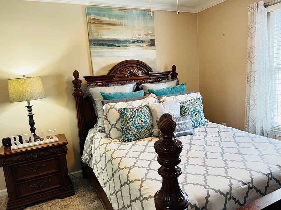 Back bedroom