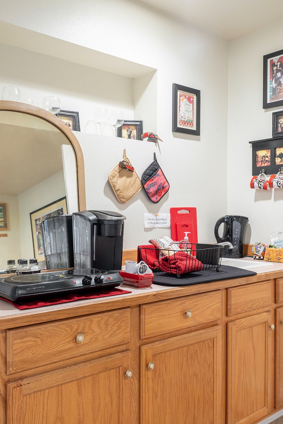 Great room - Kitchenette