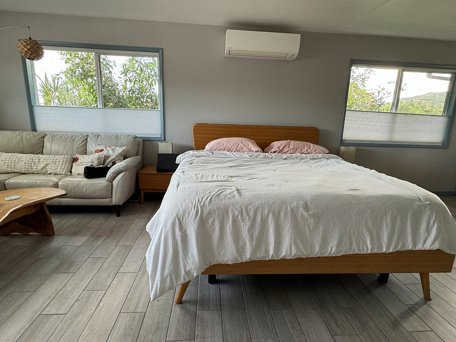 TempurPedic California King bed with bamboo frame that can lift head and feet if desired