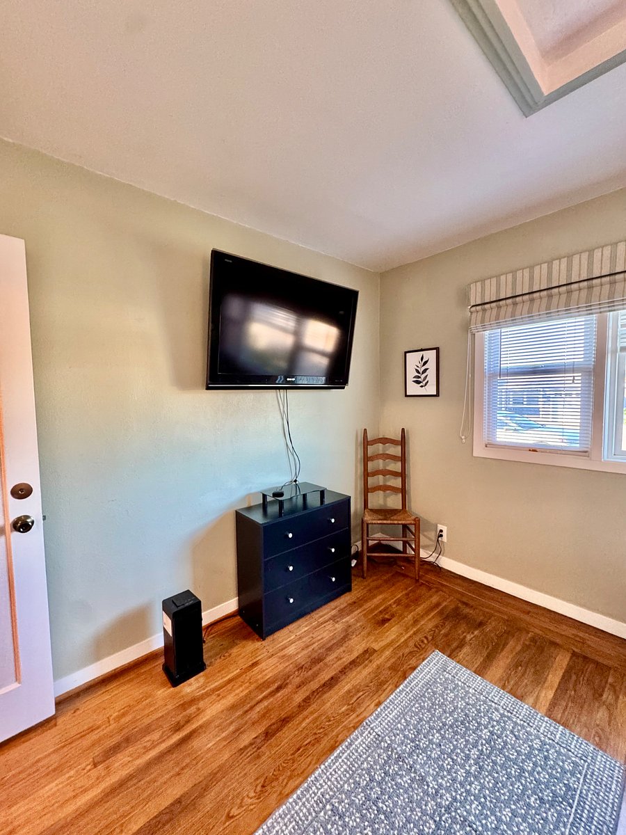 Furnished Finder property 665008_1 photo 23