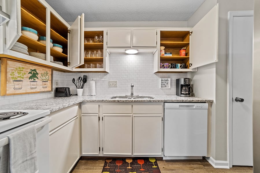 Furnished Finder property 665012_1 photo 9