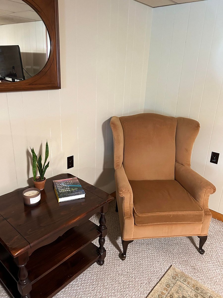 Furnished Finder property 665100_1 photo 12