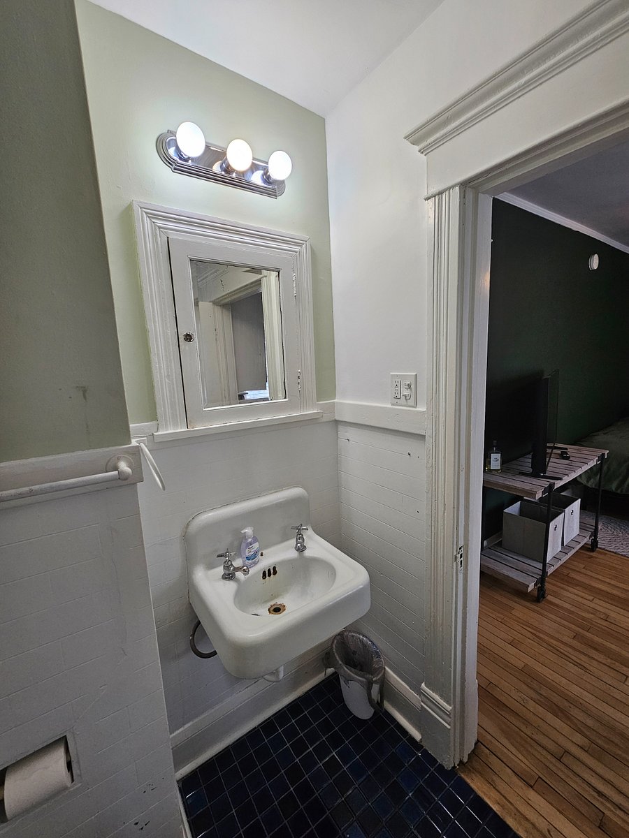 Furnished Finder property 665172_1 photo 15