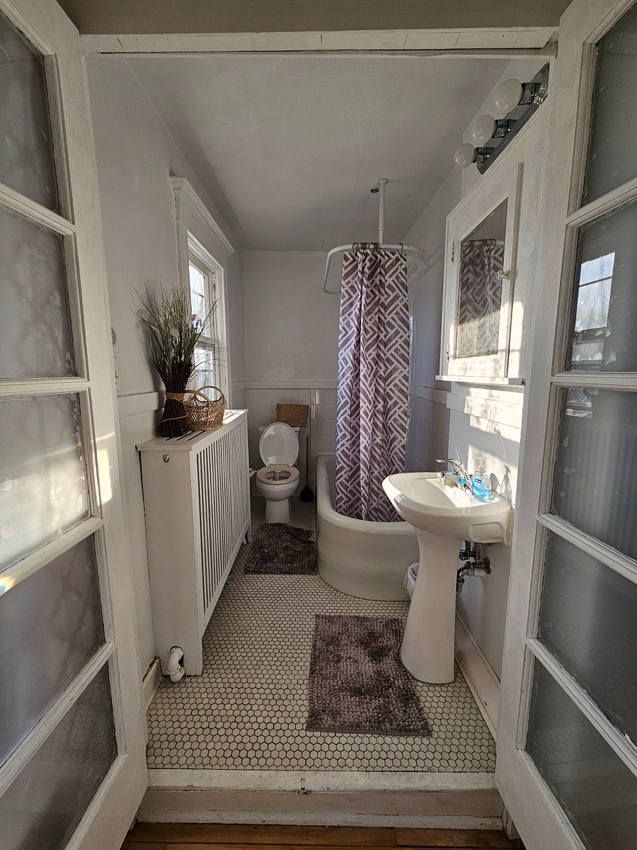 Furnished Finder property 665172_2 photo 9