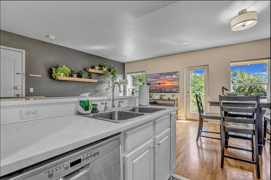 Furnished Finder property 665294_1 photo 4
