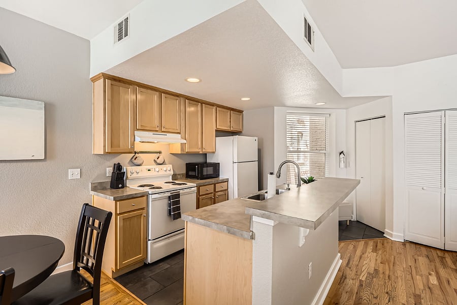 Furnished Finder property 665294_1 photo 4