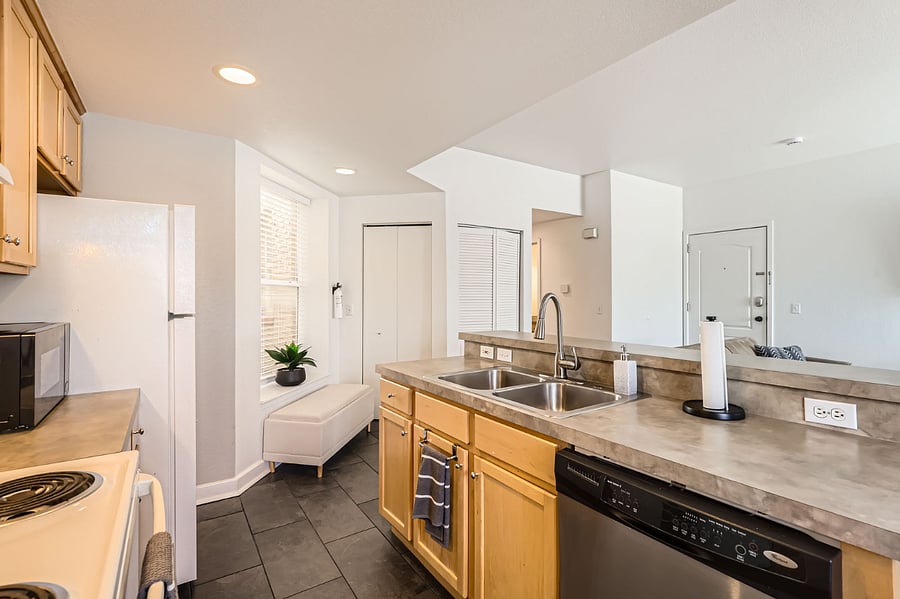 Furnished Finder property 665294_1 photo 8