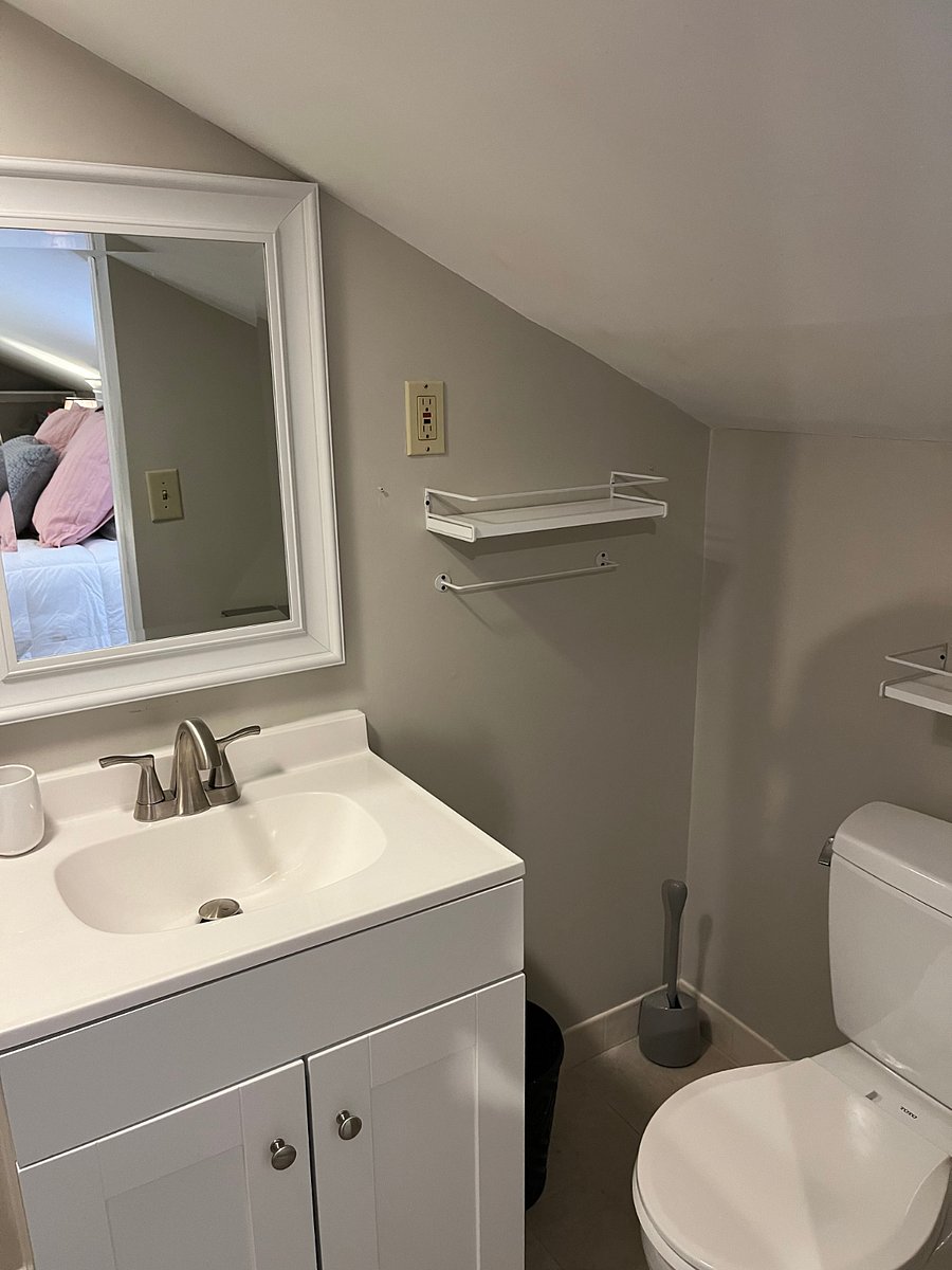 Furnished Finder property 665302_1 photo 8