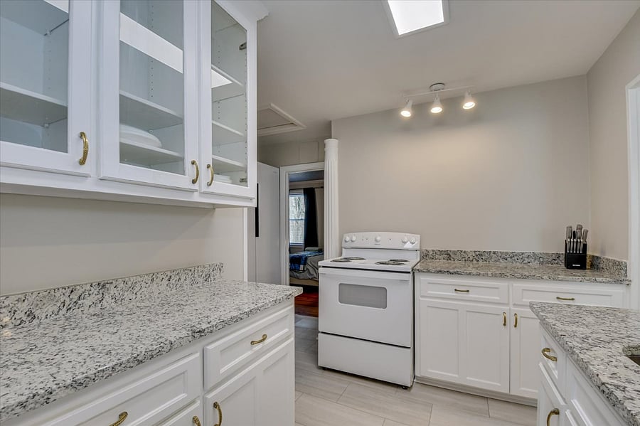 Furnished Finder property 665338_1 photo 9
