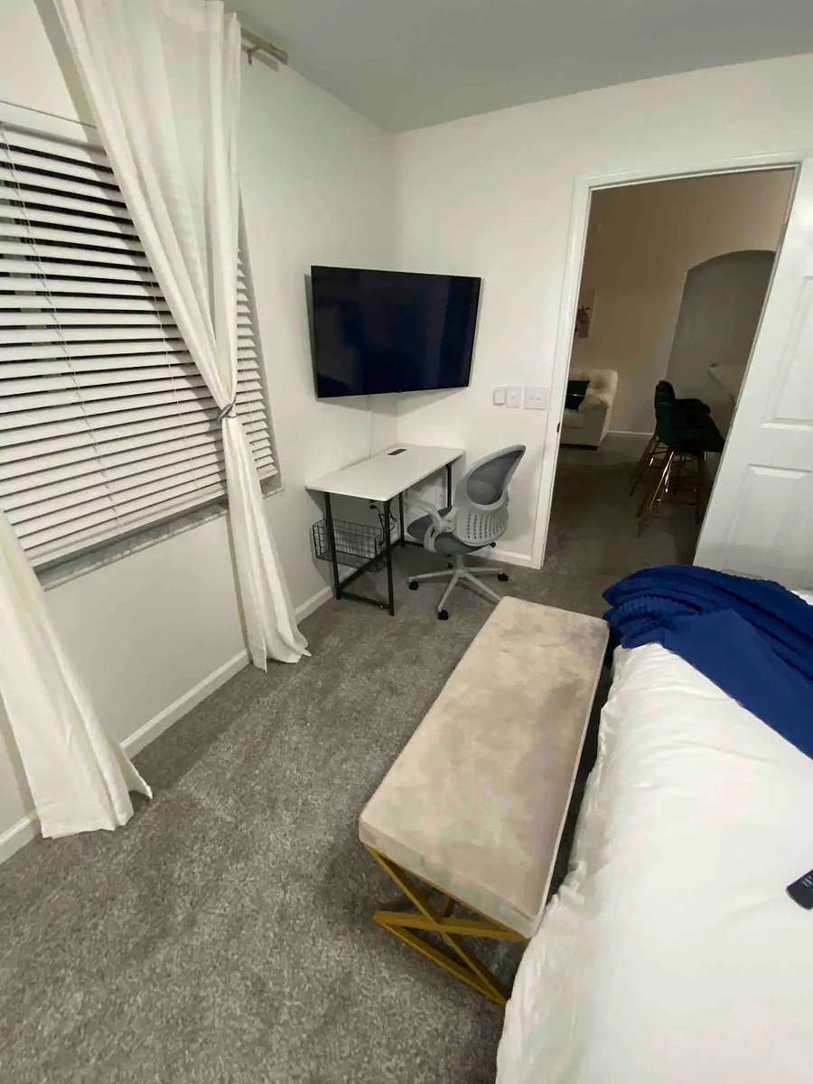 Furnished Finder property 665471_1 photo 33