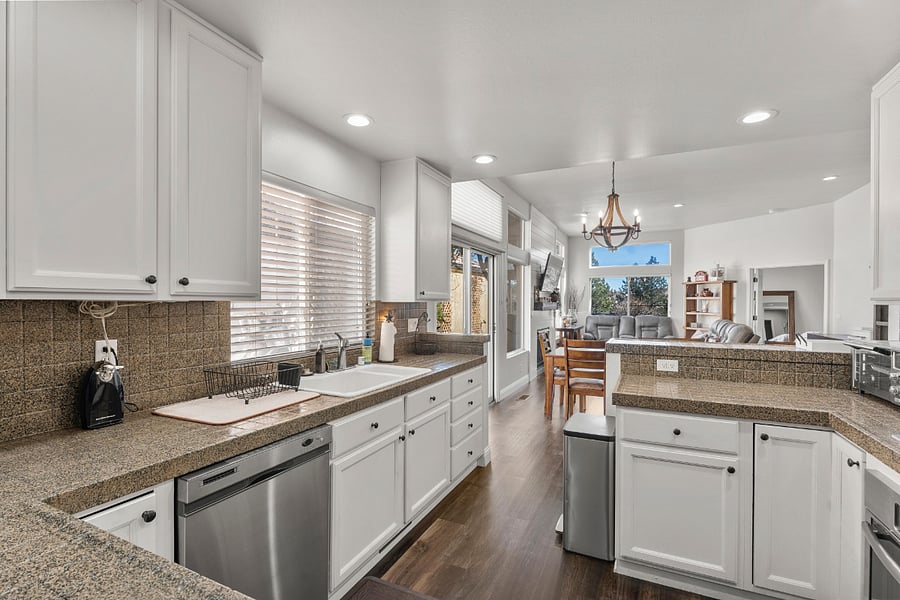 Furnished Finder property 665491_1 photo 8