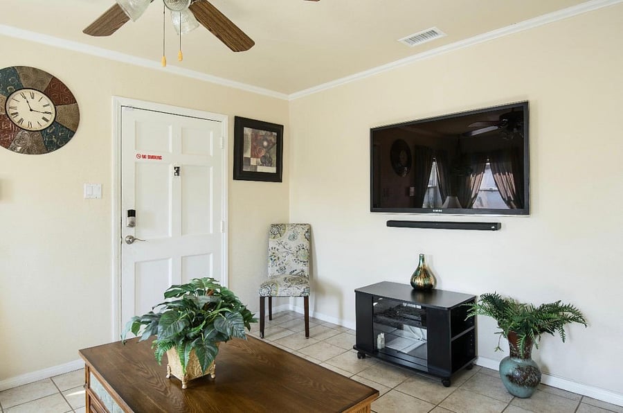 Furnished Finder property 665502_1 photo 4