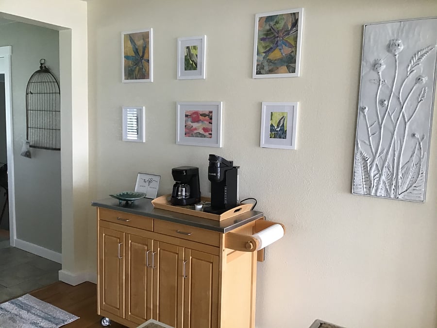 Coffee cart with 2 types of coffee makers