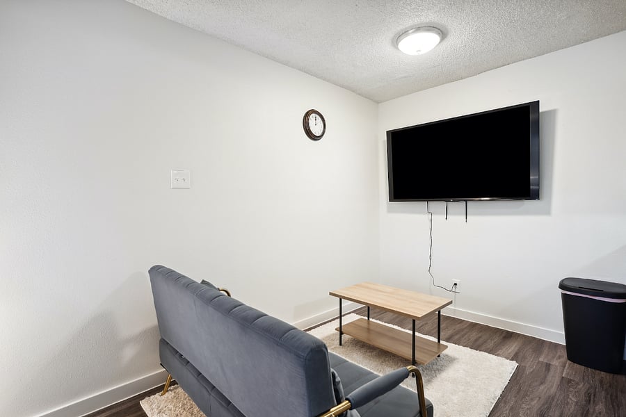 Furnished Finder property 665531_1 photo 3