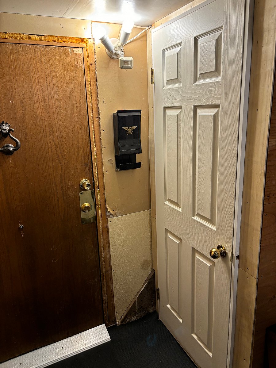 Entry door and mailbox
