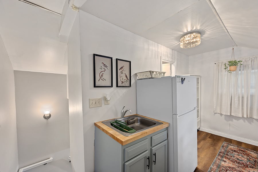 Furnished Finder property 665704_2 photo 6