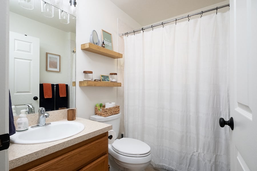 Guest bath