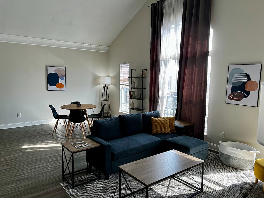 Furnished Finder property 665740_1 photo 3