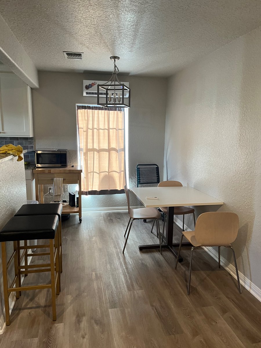 Furnished Finder property 665795_1 photo 3