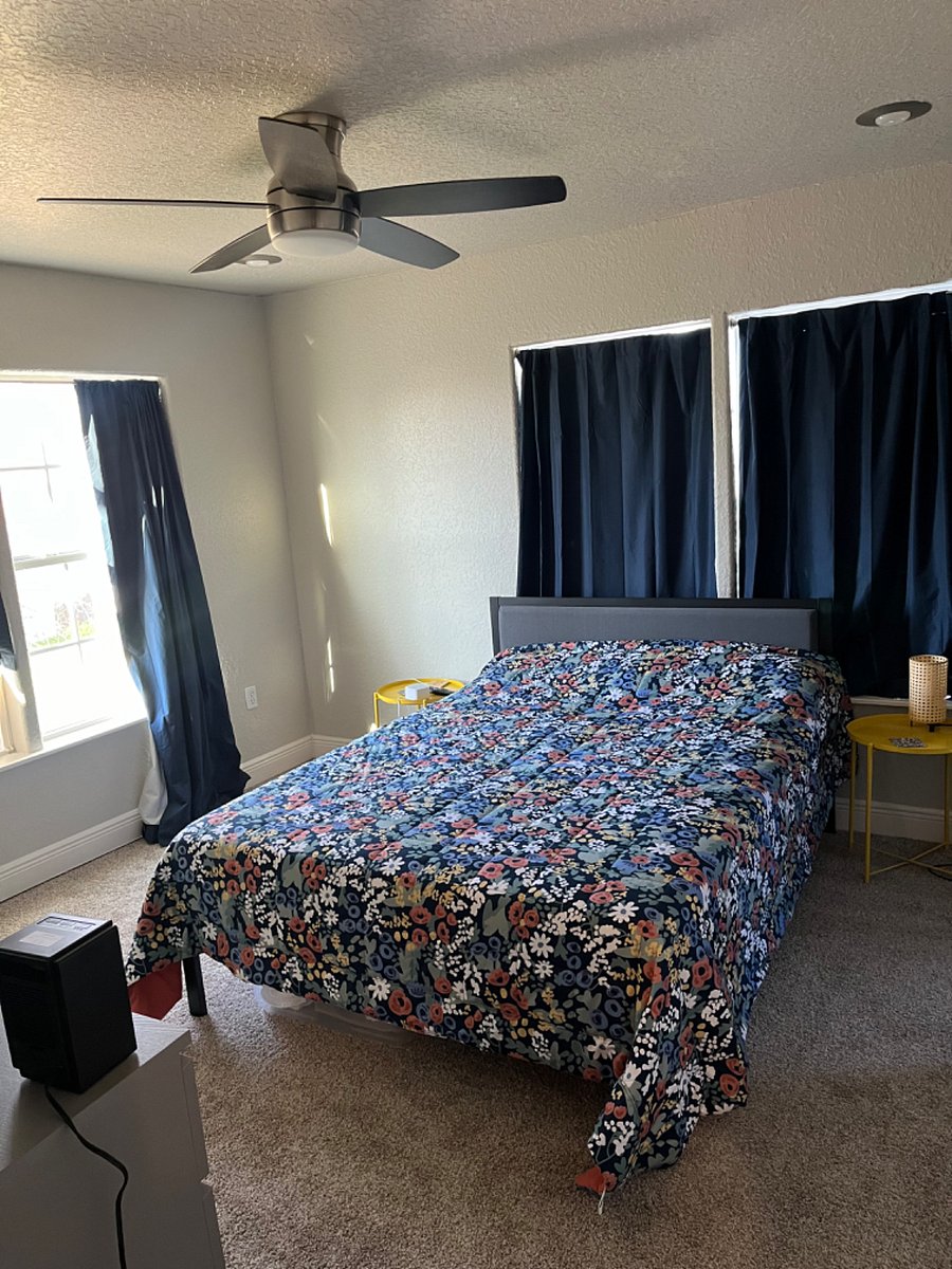 Can negotiate access to upstairs bedroom