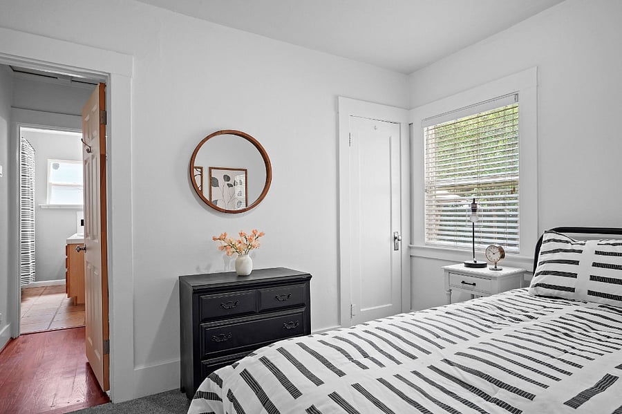 Bedroom #1