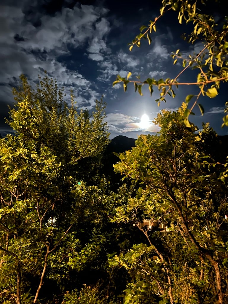 Moon Over the Mountains 