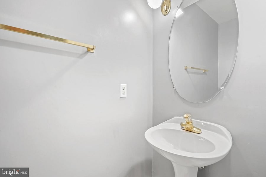 Furnished Finder property 665901_1 photo 7