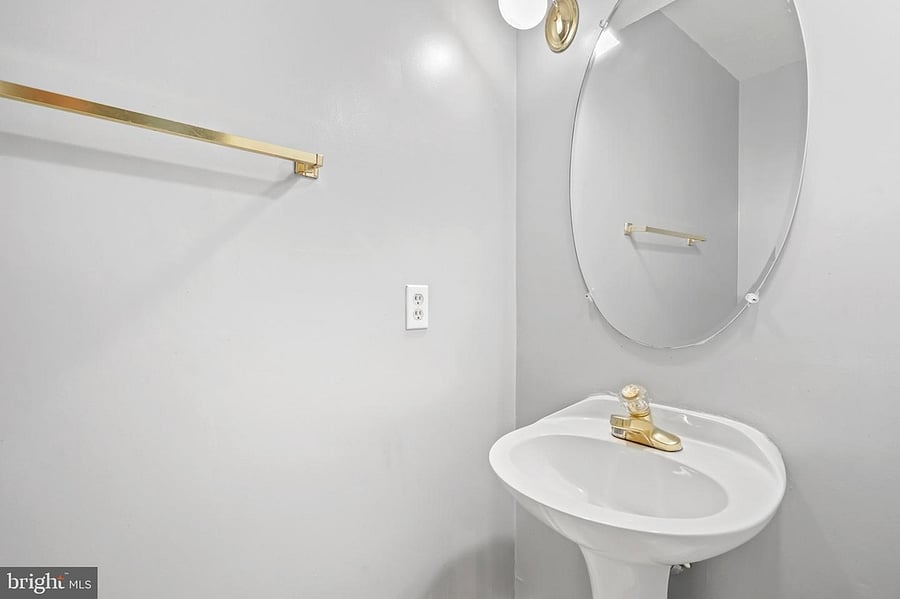 Furnished Finder property 665901_1 photo 13