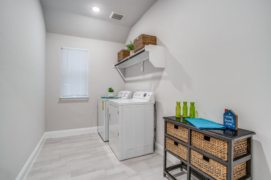 Furnished Finder property 665903_1 photo 24