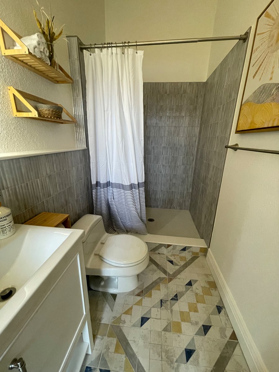 Newly renovated second bathroom