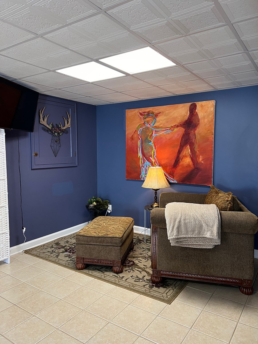 Sitting area outside bedroom