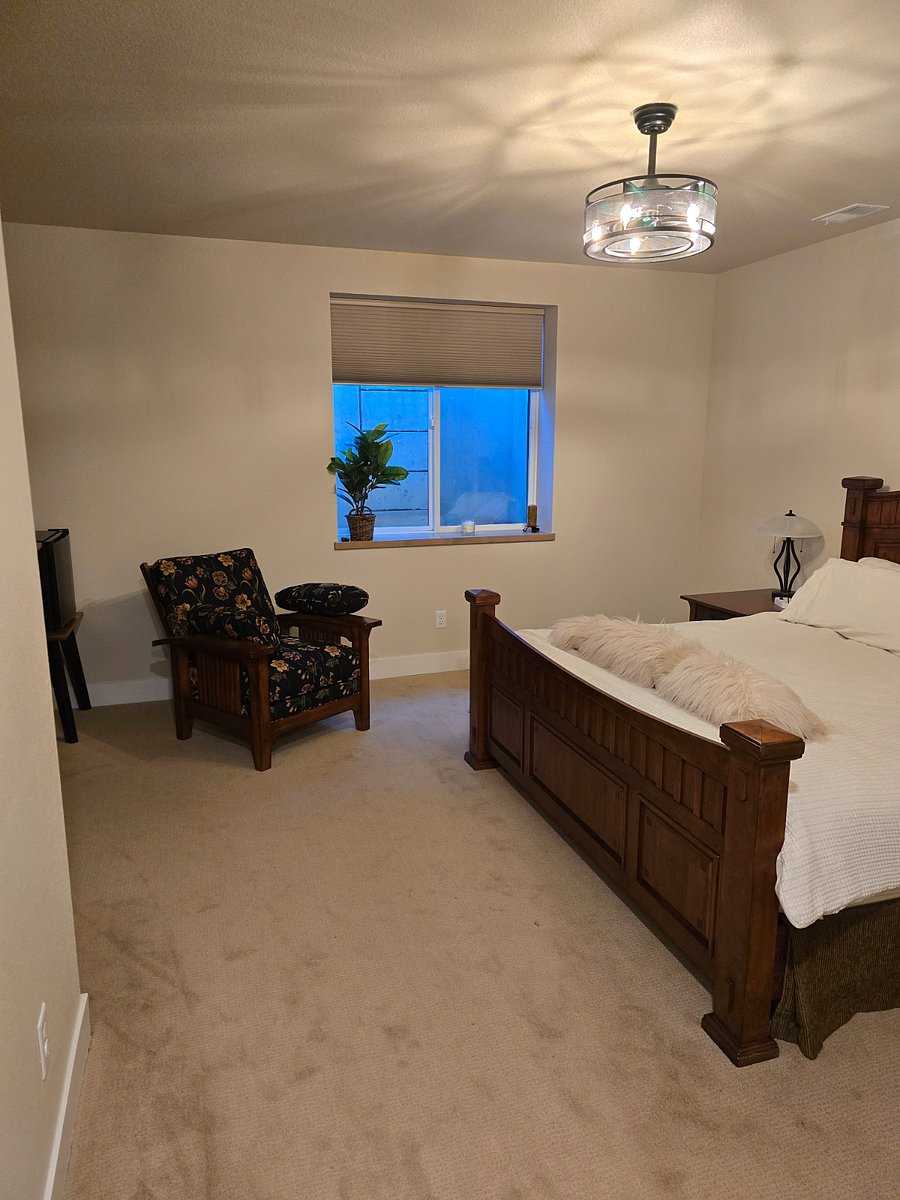 Master suite