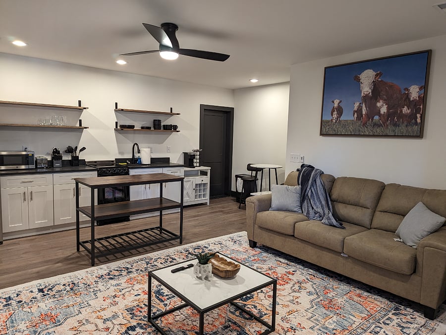 Furnished Finder property 666173_1 photo 1