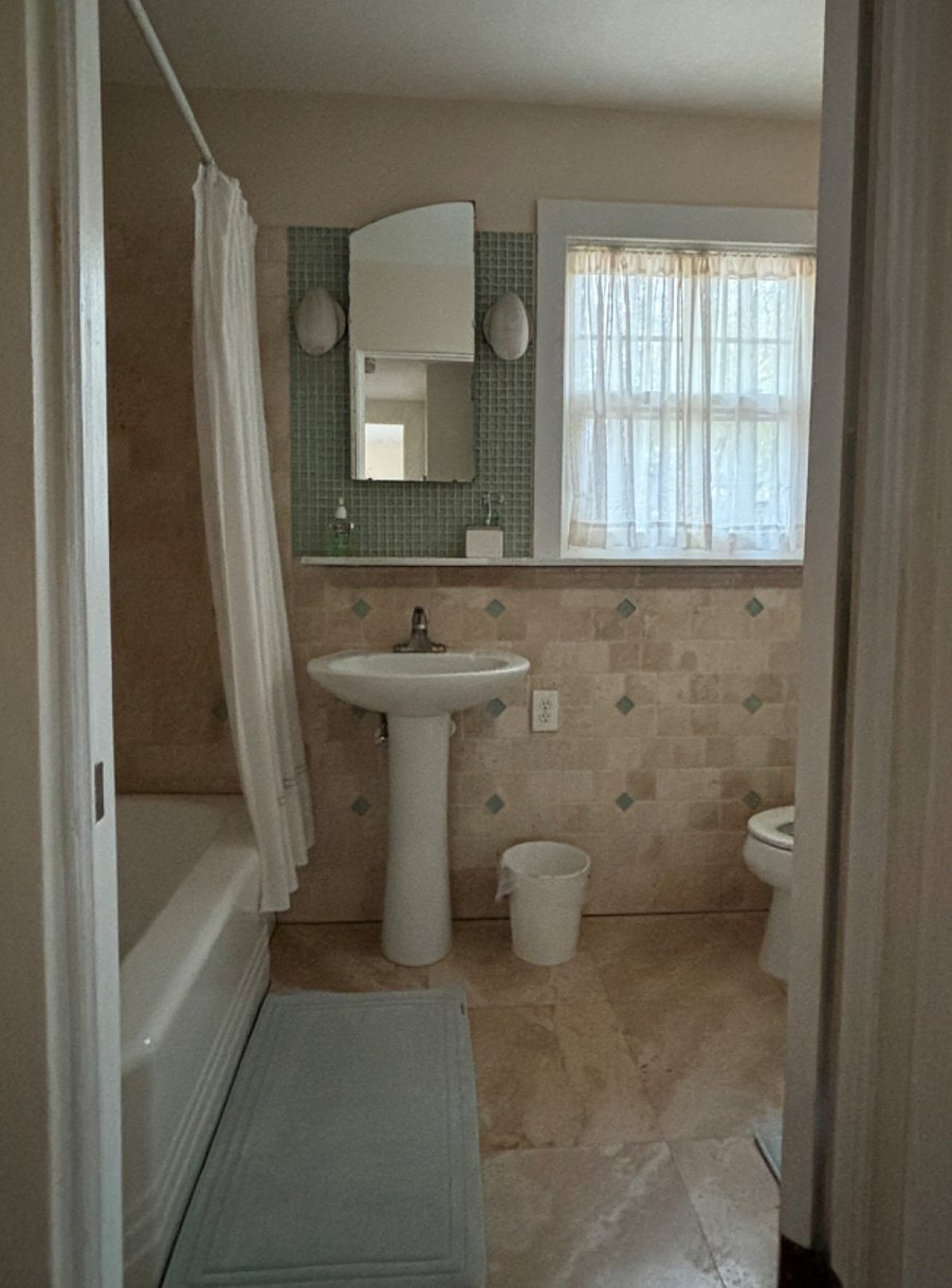 Furnished Finder property 666224_1 photo 8
