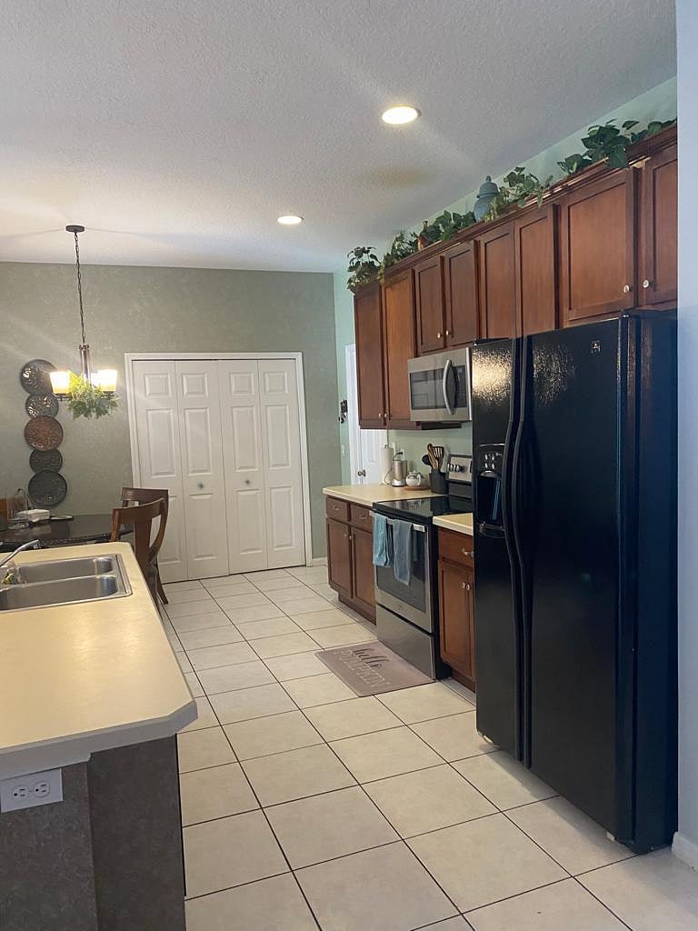 Furnished Finder property 666356_1 photo 13