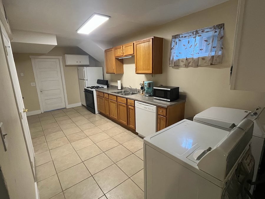 Furnished Finder property 666420_1 photo 7