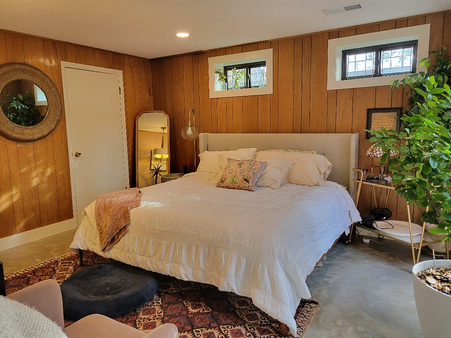 Bedroom with king size bed.