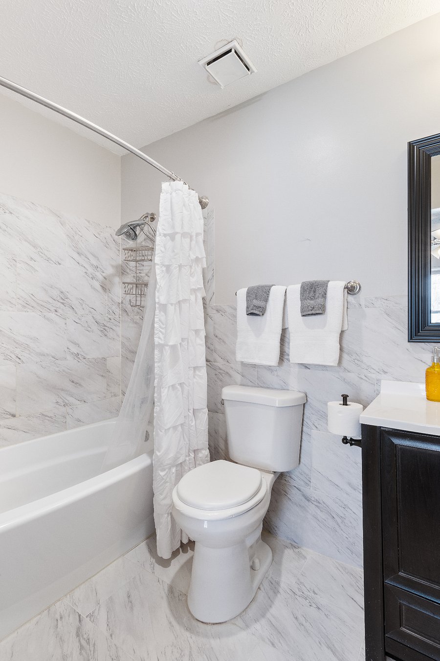 Furnished Finder property 666660_1 photo 16