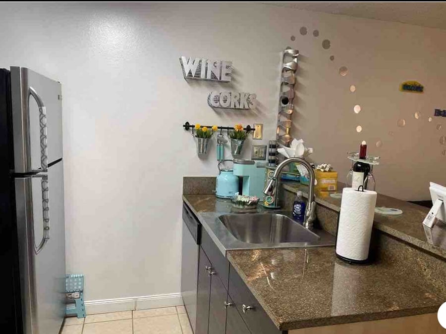 Furnished Finder property 666704_1 photo 4